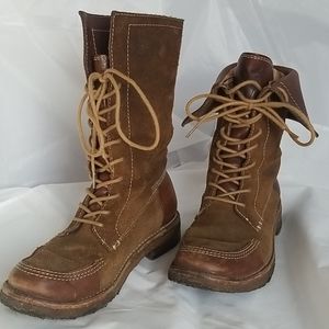 Frye Owen Crepe Tall. size 8